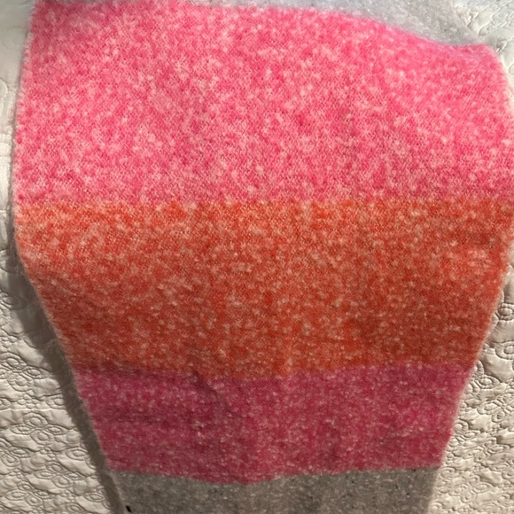 Steve Madden Colorblock Oblong Long Scarves, with Fringe Detail. Versatile! - Picture 5 of 16